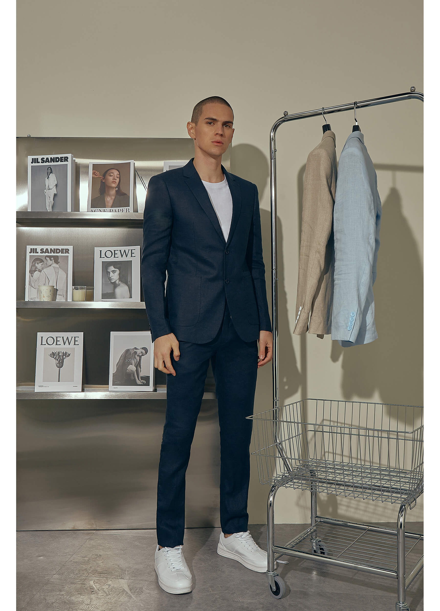 Men Dark Blue Linen Suit