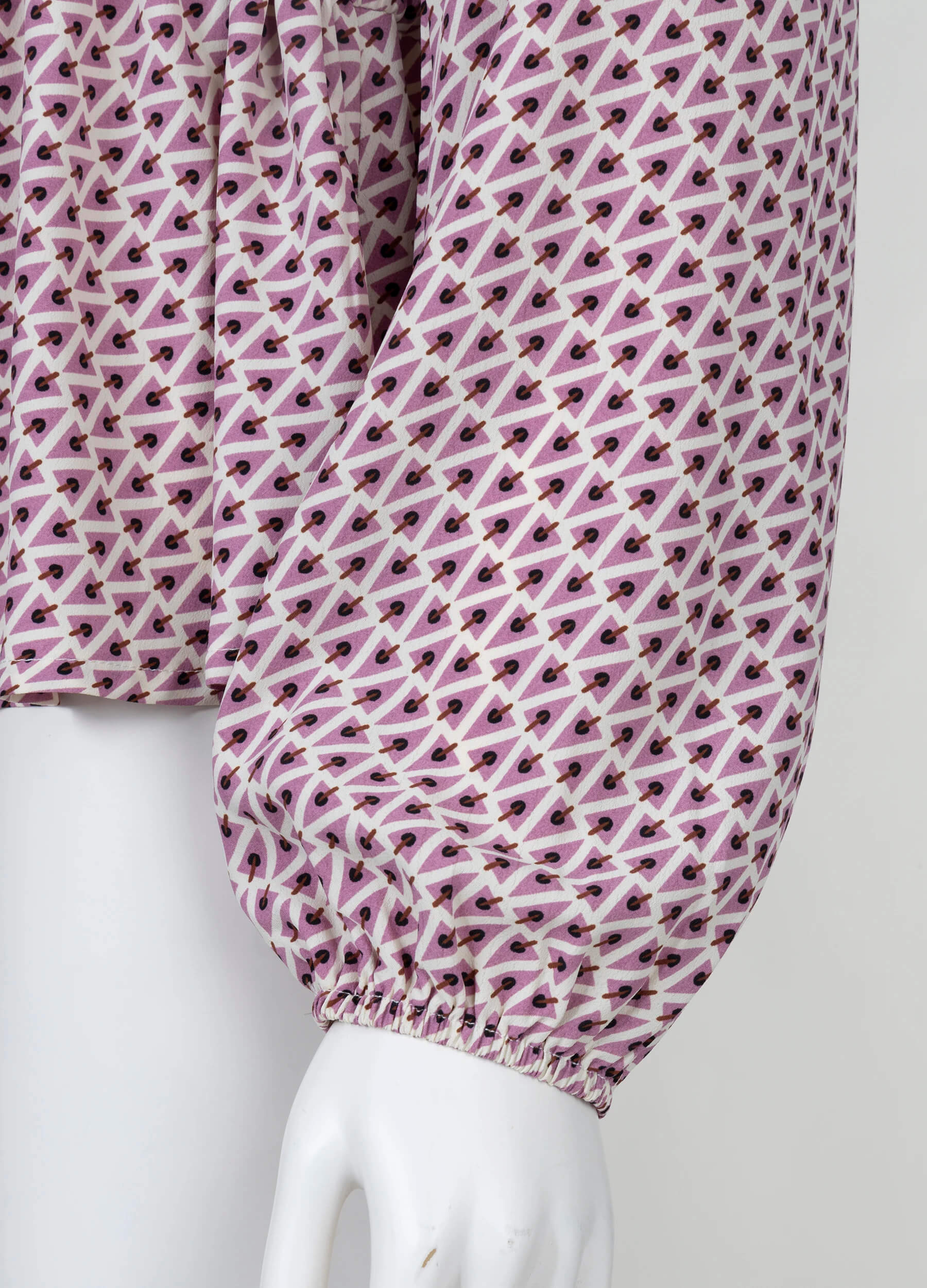 MECALA Women's Allover Print Lace Up Front Long Sleeve Top-Pink cuff