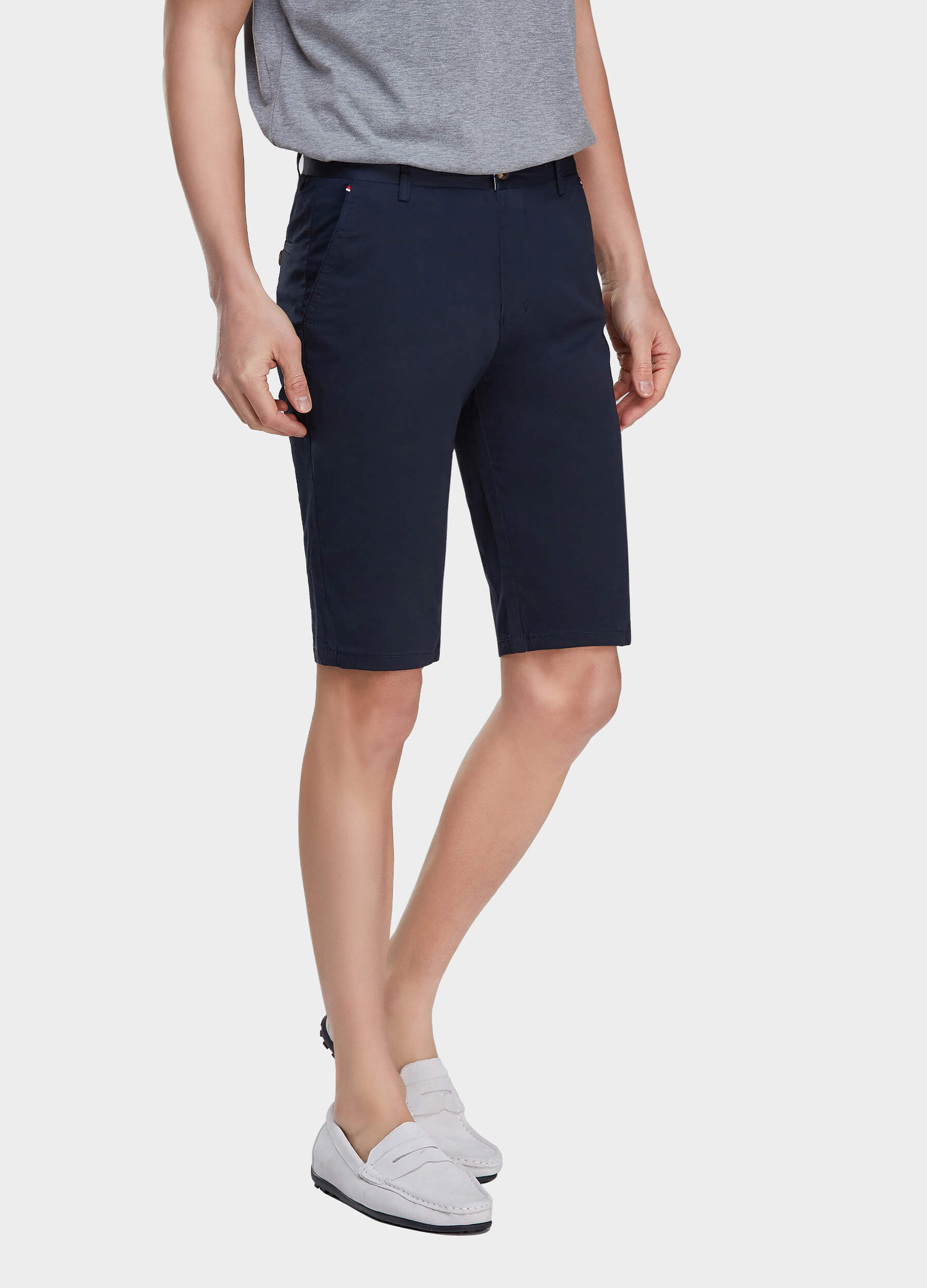 Men's Casual Button Closure Zipper Elasticity Solid Shorts with Slant Pocket-Navy Blue